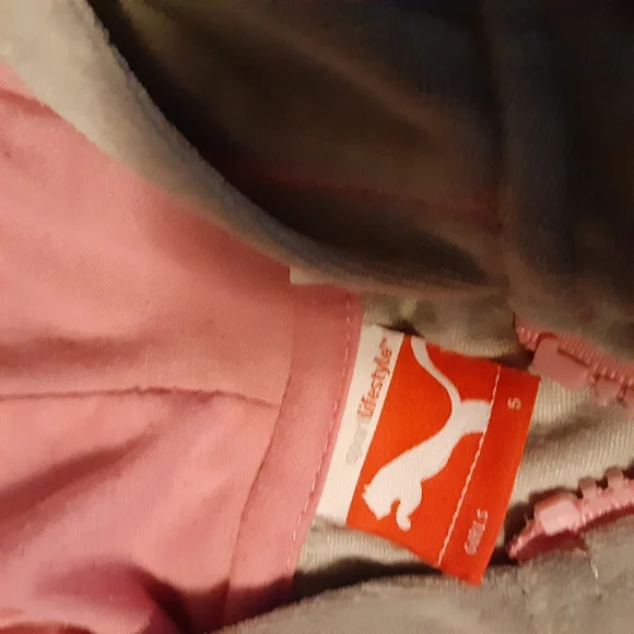 PUMA velour pink/grey jogging suit. - Picture 3 of 5